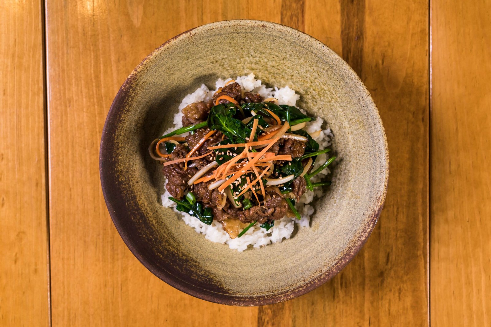 Korean beef bowl with rice and vegetables